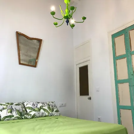 Apartamentos La Selva Cadiz