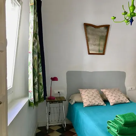 Apartamentos La Selva Cádiz